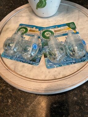 Air Wick Fresh Waters Plug-In Refill Duo -